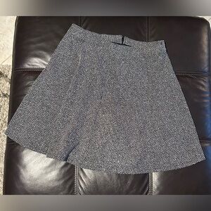 GAP Black and White Skirt, medium, like new
